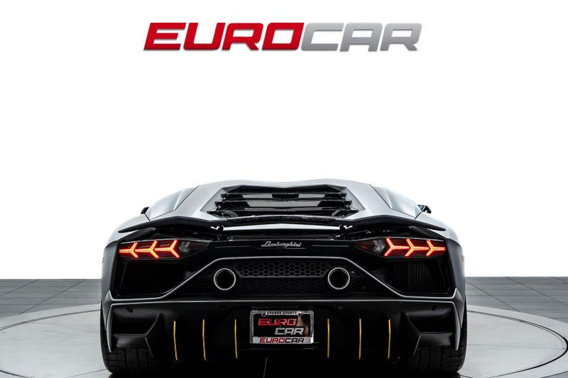 2022 Lamborghini Aventador LP 780-4 Ultimae *HUGE CARBON OPTIONS * FULL PPF*Image 4