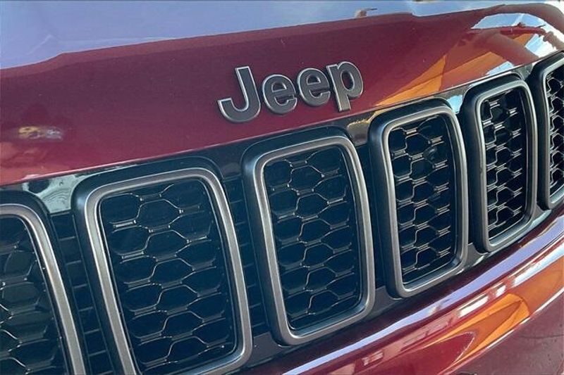 2020 Jeep Grand Cherokee Limited XImage 30