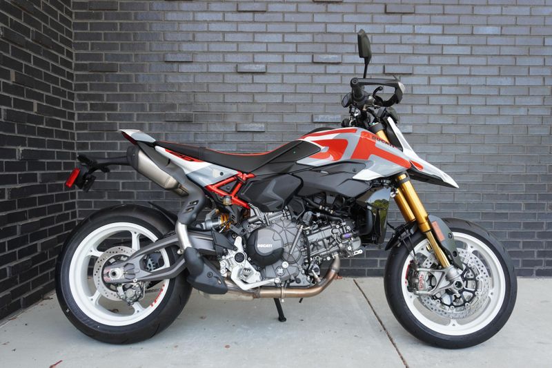 New 2027 Ducati HYPERMOTARD V2 SP 