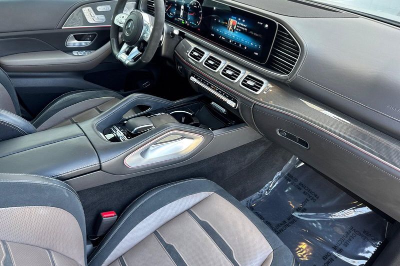 Used 2022 Mercedes-Benz GLE 53 AMGImage 18