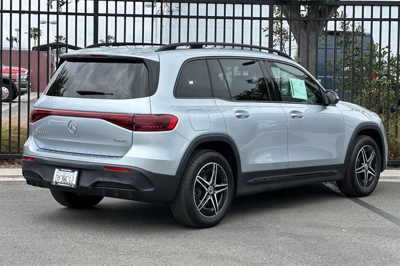 2024 Mercedes-Benz EQB 300Image 4
