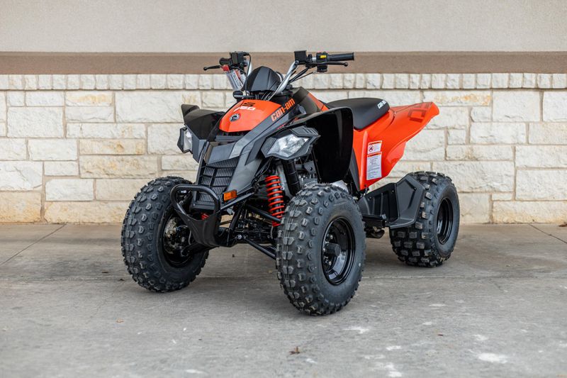 2025 Can-Am DS 250 BLACK AND CANAM RED Image 7