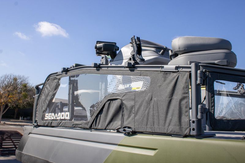 NEW 2026 SEADOO SWITCH FISH COMPACT 170HP WITH PAINTED TRAILER Image 33