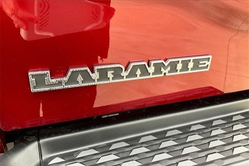 2024 RAM 3500 Laramie Crew Cab 4x4 8