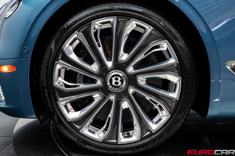 Used 2022 Bentley Continental GT V8 *TRI-COLOR INTERIOR * MULLINER DRIVING SPEC*Image 20