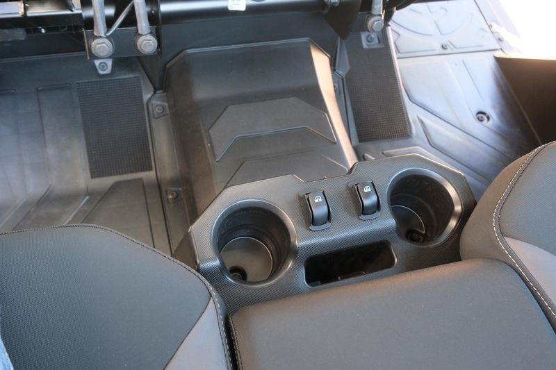 NEW 2025 POLARIS RANGER CREW XD 1500 NORTHSTAR EDITION ULTIMATE Image 23