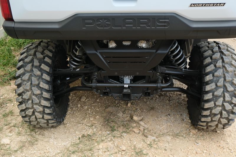 New 2025 Polaris RANGER CREW XD 1500 NORTHSTAR EDITION ULTIMATE GHOST WHITE METALLIC SMOKE Image 23