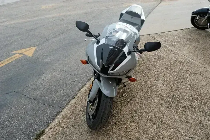 NEW 2026 HONDA CBR600RR ABS Image 7