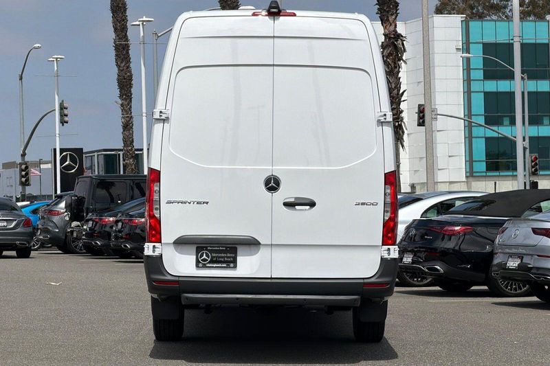New 2026 Mercedes-Benz Sprinter 2500 Cargo 170 WBImage 5