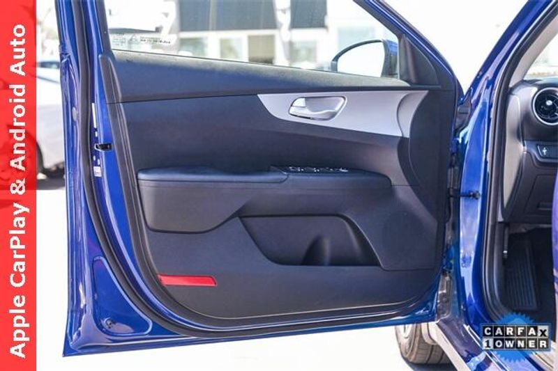 Used 2022 Kia Forte LXSImage 21