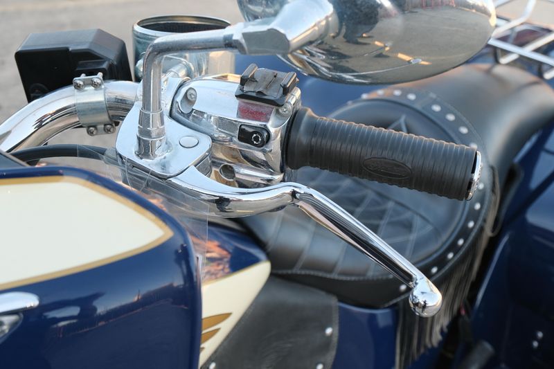 USED 2015 INDIAN MOTORCYCLE CHIEFTAIN Image 25