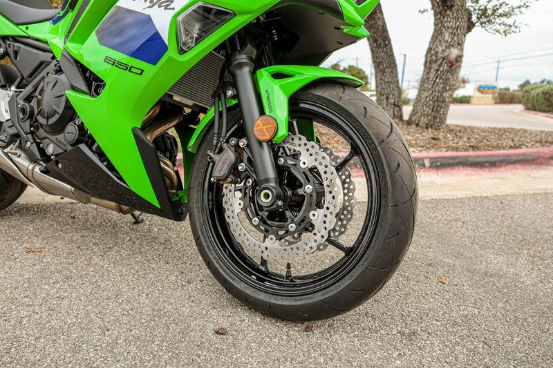 NEW 2026 KAWASAKI NINJA  650 ABS Image 7