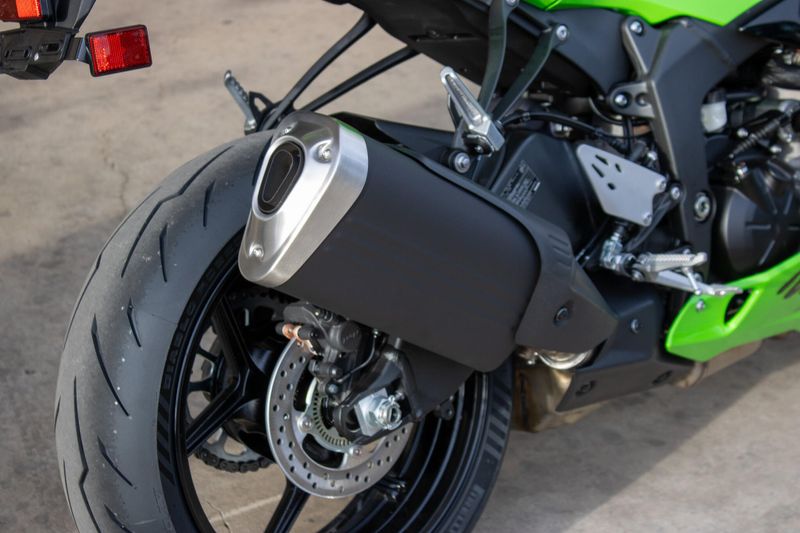 NEW 2026 KAWASAKI NINJA ZX6R Image 9