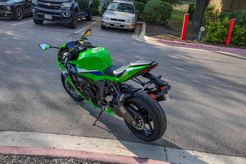 NEW 2026 KAWASAKI NINJA ZX6R Image 3