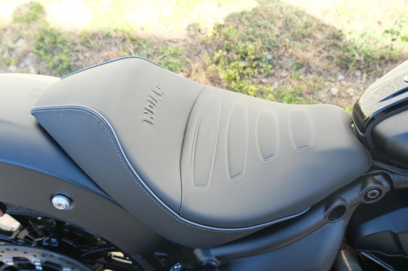 NEW 2025 INDIAN MOTORCYCLE SPORT SCOUT LIMITED WITH TECH PACKAGE  Family PowerSports (877) 886-1997 familypowersports.com 