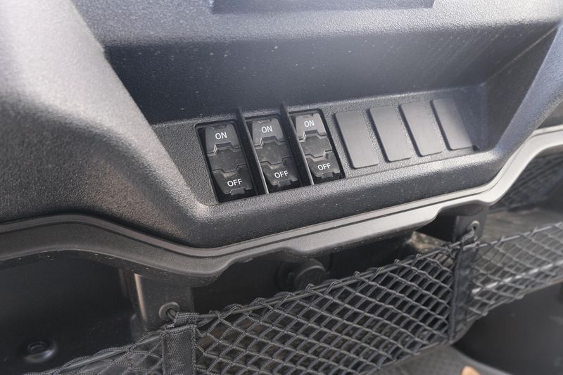 NEW 2025 HONDA PIONEER 10006 DELUXE CREW Image 26