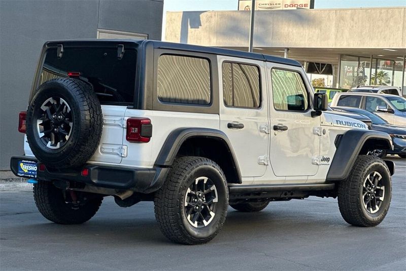 2024 Jeep Wrangler 4xe Rubicon photo 4