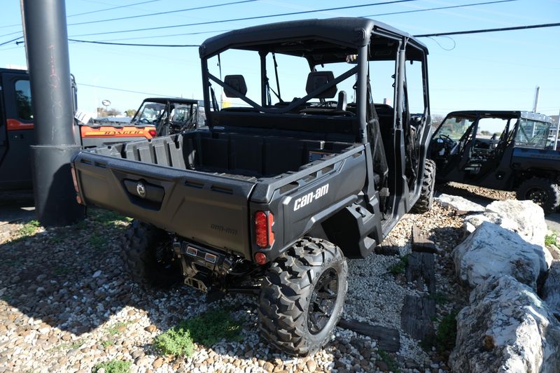 2025 Can-Am DEFENDER MAX DPS HD7 COMPASS GREENImage 2