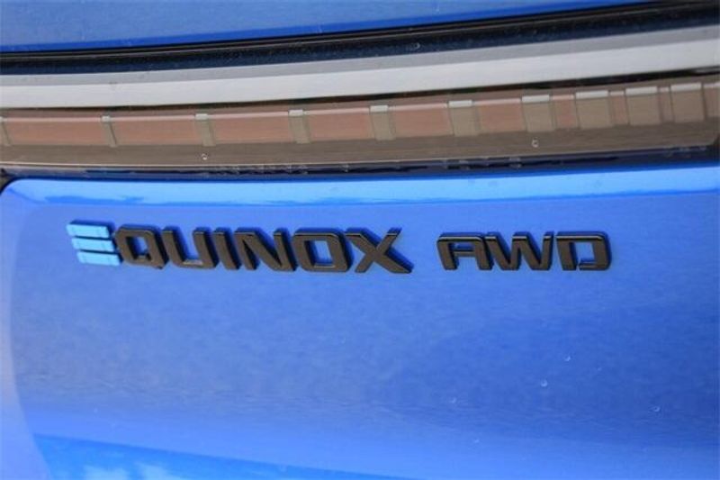 2025 Chevrolet Equinox EV RSImage 16