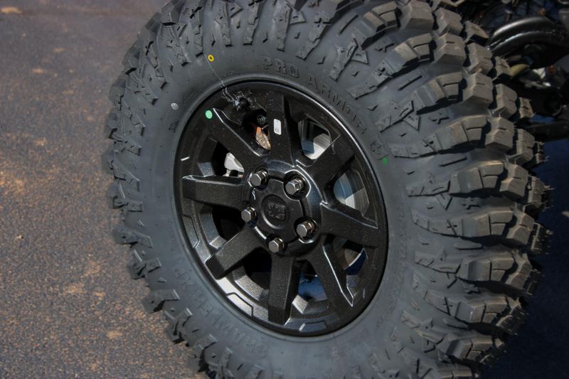 2025 Polaris XPEDITION ADV 5 NORTHSTAR MATTE SUPER GRAPHITE Image 17