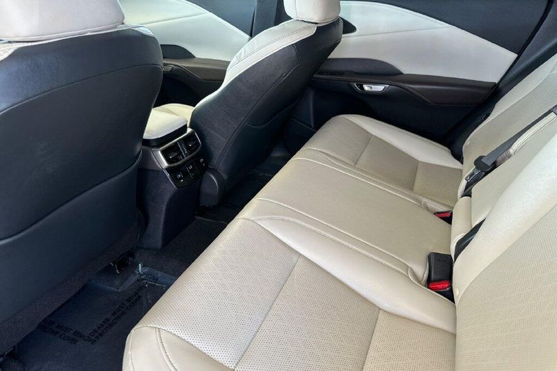 Used 2024 Lexus RX 350 Premium PlusImage 11