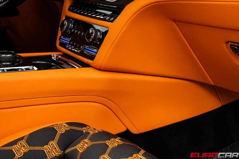 Used 2025 Rolls-Royce Ghost *BESPOKE INTERIOR * DUALITY TWILL SEATS*Image 32