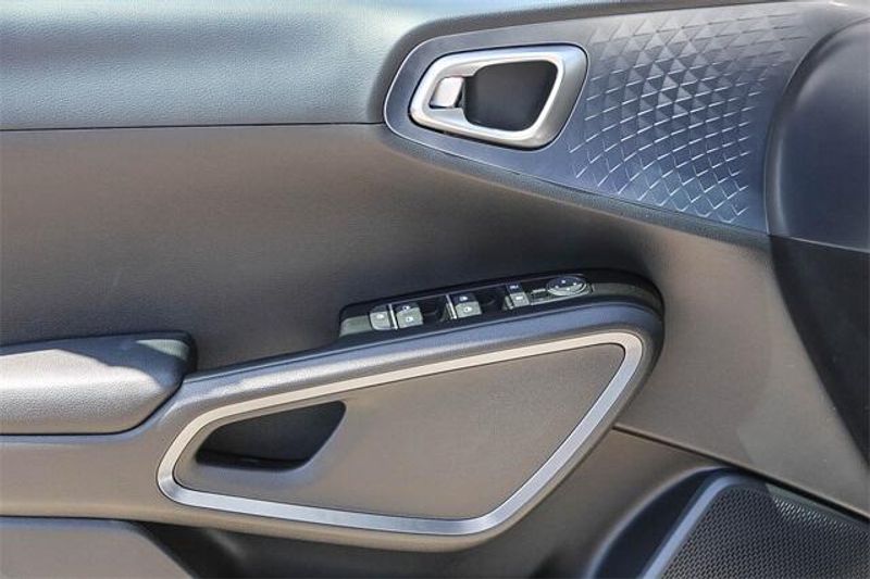 New 2025 Kia Soul EXImage 21