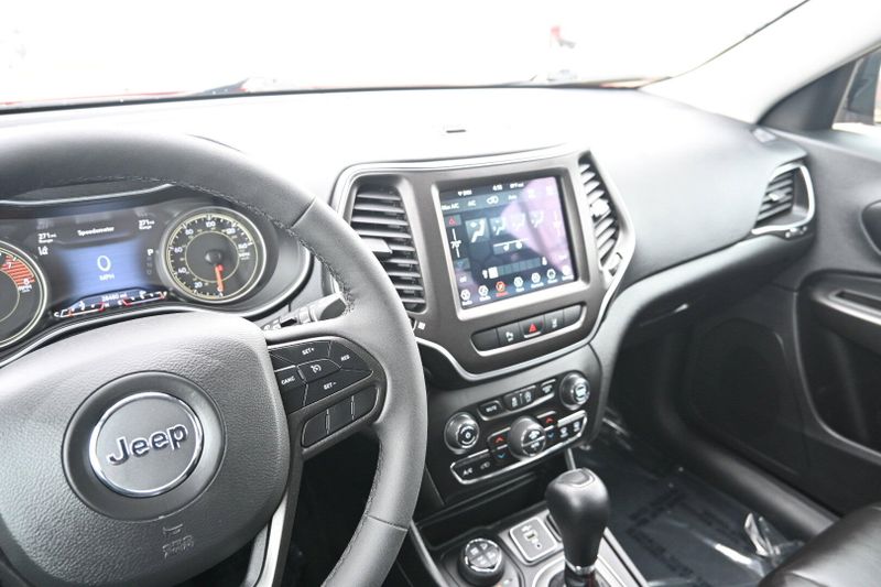 2021 Jeep Cherokee TrailhawkImage 29