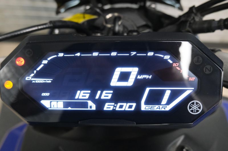 USED 2022 YAMAHA MT-07 Image 18