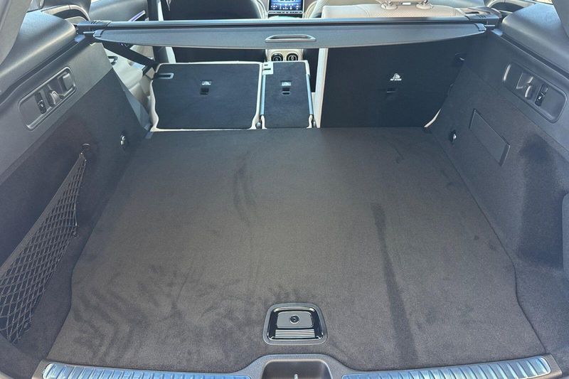 New 2027 Mercedes-Benz GLC-Class GLCGLC 300Image 12