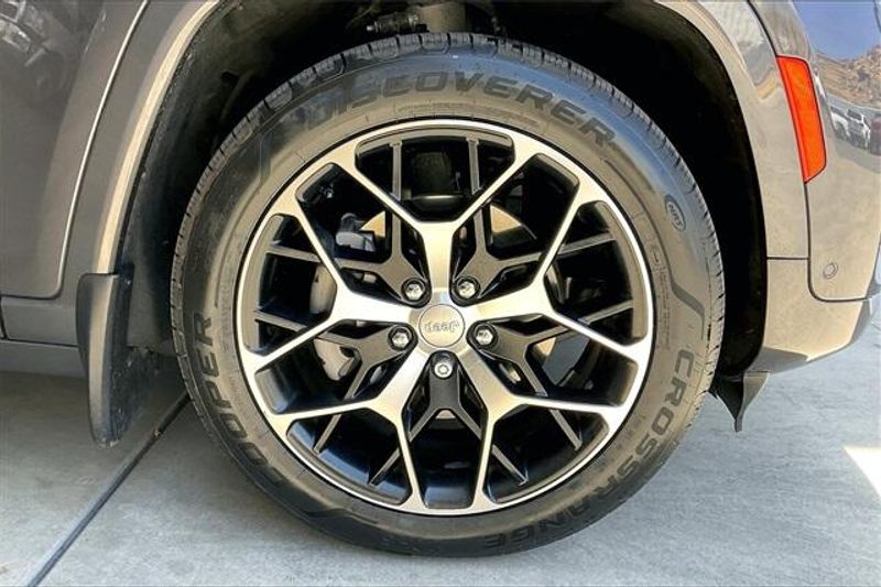 2022 Jeep Grand Cherokee 4xe Summit Reserve 4xeImage 8