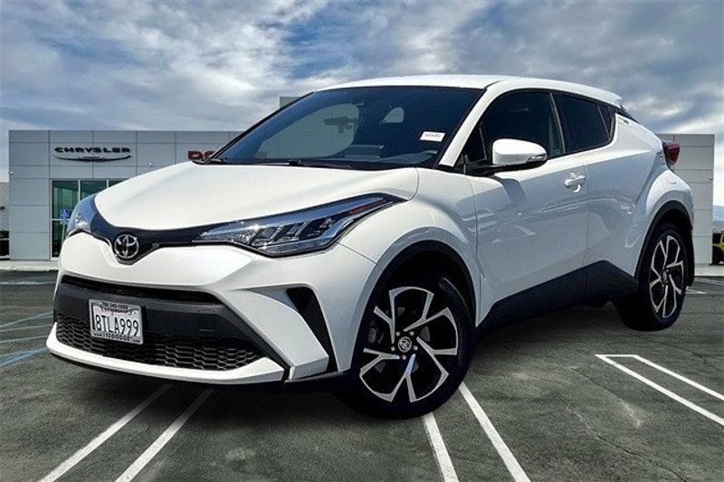 2021 Toyota C-HR XLEImage 1