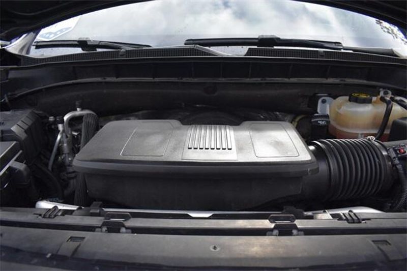 Used 2023 Chevrolet Suburban RSTImage 40