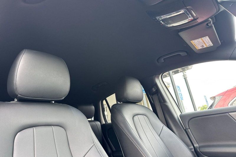 Used 2021 Mercedes-Benz GLA GLA250Image 19