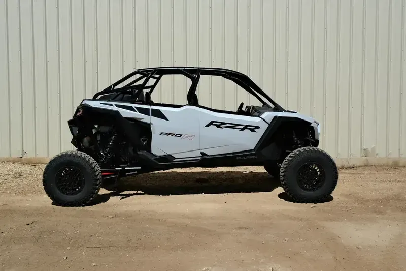 NEW 2026 POLARIS RZR PRO R 4 ULTIMATE Image 2