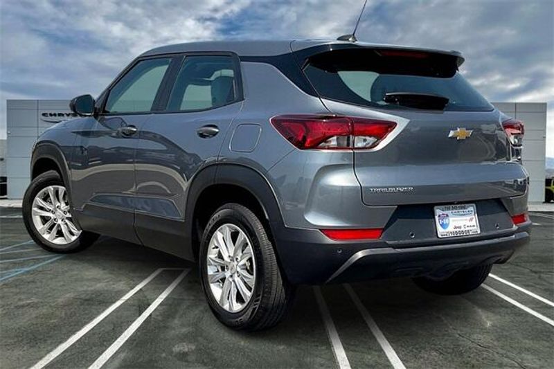 Used 2021 Chevrolet Trailblazer LSImage 10