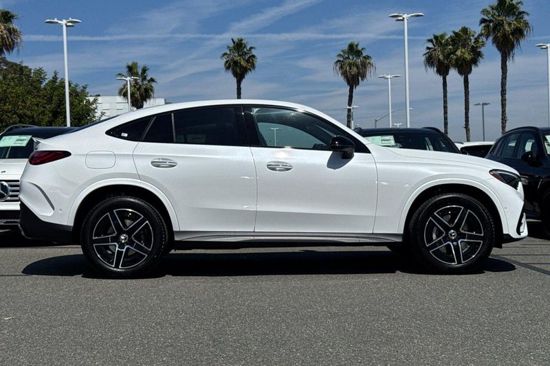New 2026 Mercedes-Benz GLC-Class GLCGLC 300 CoupeImage 4