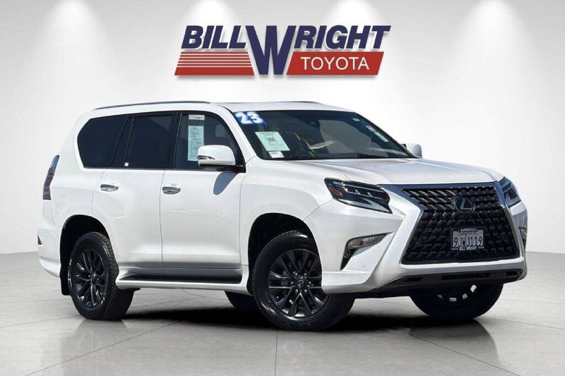 Used 2023 Lexus GX 460Image 1