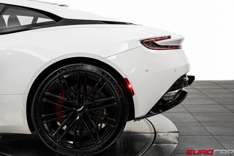 2024 Aston Martin DB12 *DUO-TONE INTERIOR * FRONT PPF*Image 14