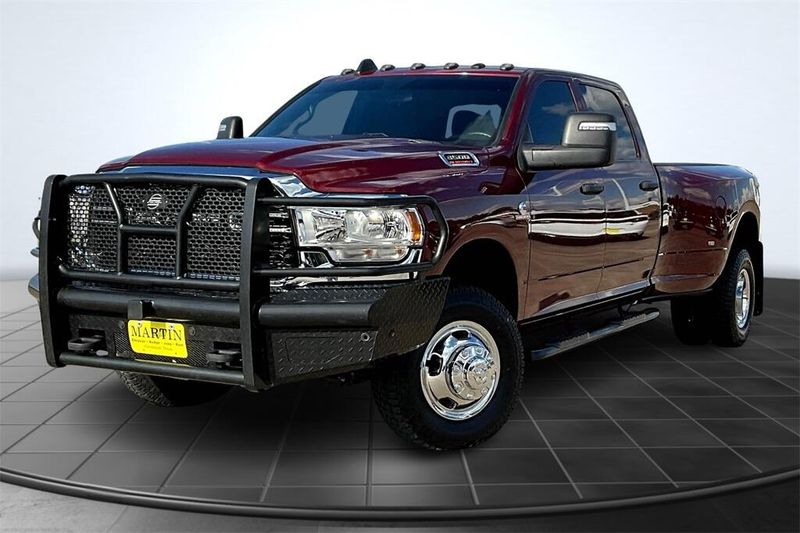2024 Ram 3500 Tradesman photo 12