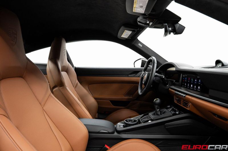 2026 Porsche 911 GT3 Touring *6-SPEED MANUAL * EXCLUSIVE INTERIOR*Image 41