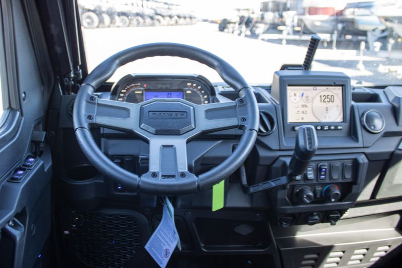 NEW 2026 POLARIS RANGER CREW XP 1000 NORTHSTAR EDITION ULTIMATE Image 18
