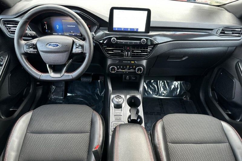 Used 2025 Ford Escape ST-LineImage 12