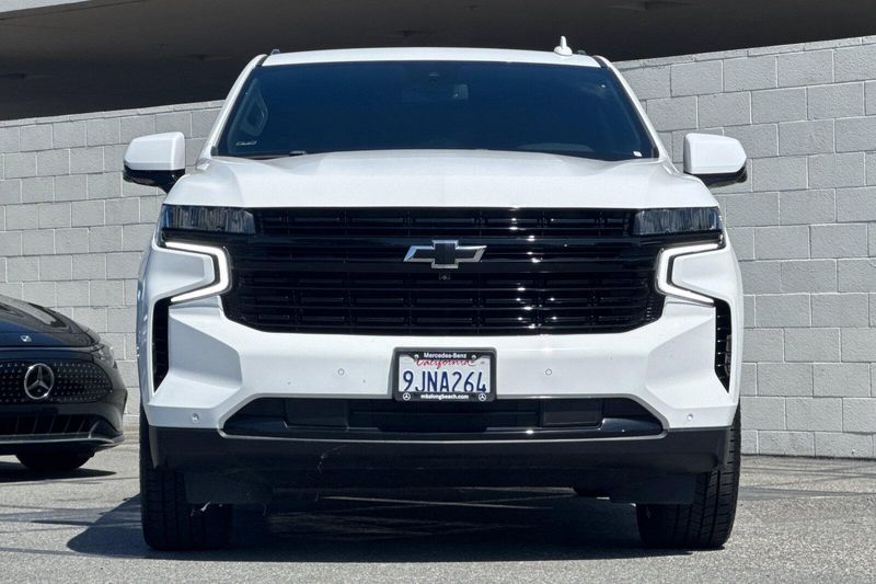 Used 2023 Chevrolet Suburban RSTImage 9
