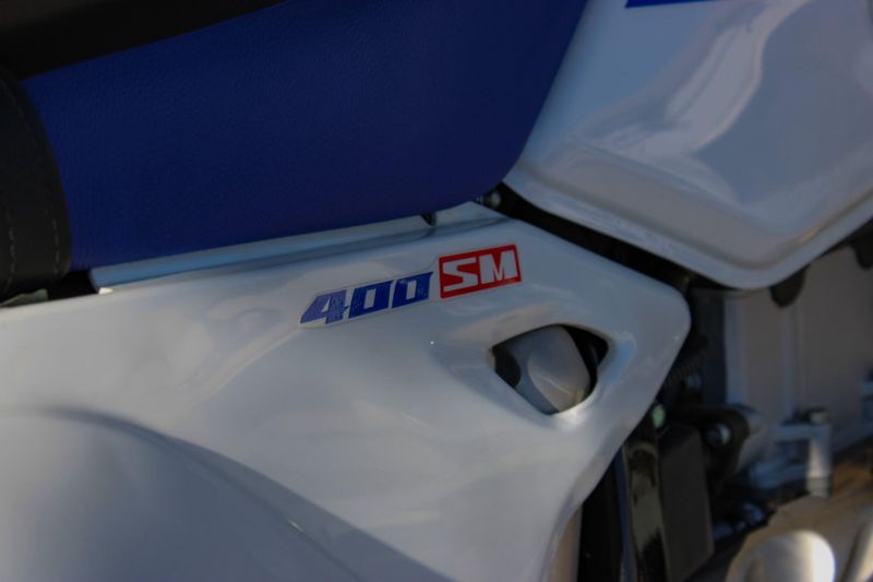 2023 Suzuki DRZ400SM BASE WHITE Image 5