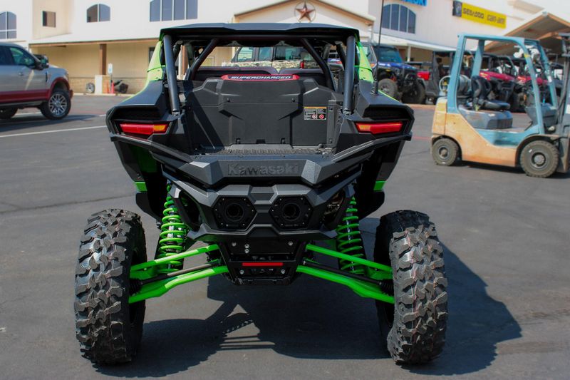 NEW 2026 KAWASAKI TERYX5 H2 DELUXE ES Image 4