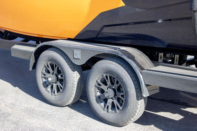 NEW 2026 AXIS ASERIES A225 Image 10