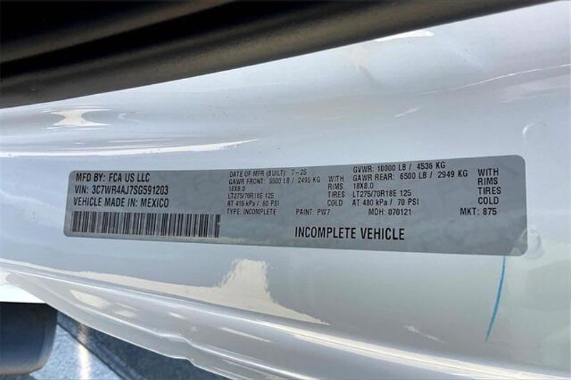 New 2025 RAM 2500 Tradesman Regular Cab 4x2 8