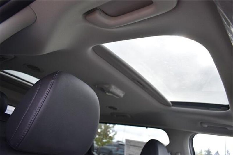 New 2026 Kia Carnival SX PrestigeImage 13