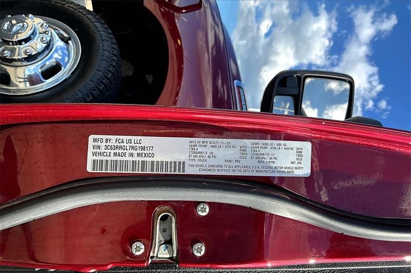 2024 Ram 3500 Tradesman photo 35